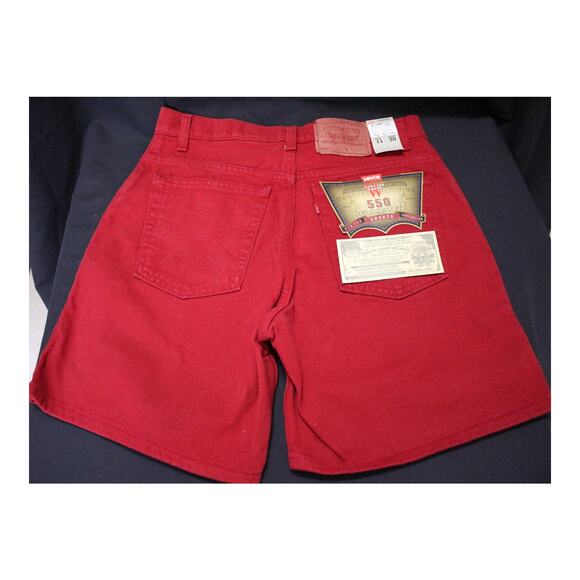 Vintage Womans Levi 550 Relaxed Fit Dark Red Shorts - With Original Tags NOS - Picture 1 of 4